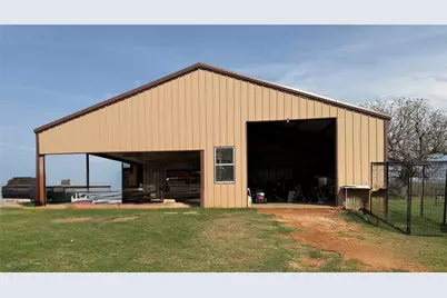 3713 County Road 386, Marquez, TX 77865 - Photo 24