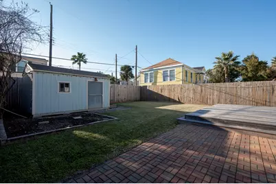1515 24th Street, Galveston, TX 77550 - Photo 24