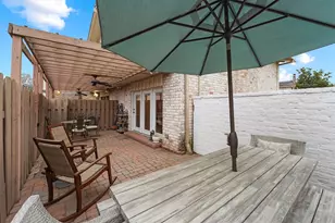 1953 Stoney Brook Dr, Houston, TX 77063 - Photo 20