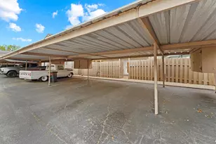 1953 Stoney Brook Dr, Houston, TX 77063 - Photo 24
