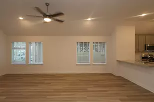 10228 Burton Path, Montgomery, TX 77316 - Photo 4
