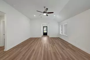10228 Burton Path, Montgomery, TX 77316 - Photo 6