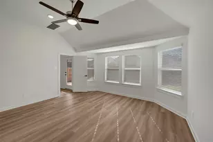 10228 Burton Path, Montgomery, TX 77316 - Photo 8