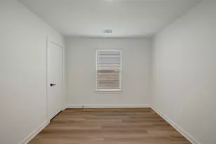 10228 Burton Path, Montgomery, TX 77316 - Photo 16