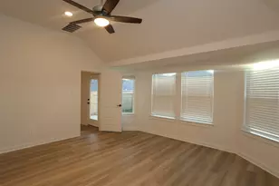 10228 Burton Path, Montgomery, TX 77316 - Photo 16