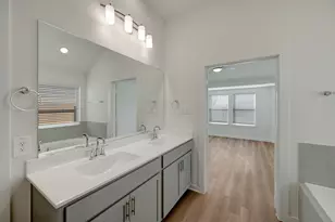 10228 Burton Path, Montgomery, TX 77316 - Photo 10