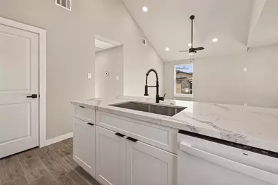 8902#A Alejo Drive, Houston, TX 77088 - Photo 14
