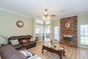 808 Manor Dr, Angleton, TX 77515 - Photo 20