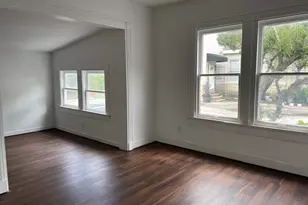 5106 Center St, Houston, TX 77007 - Photo 2