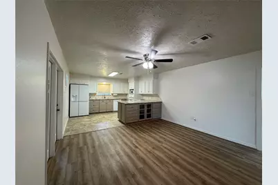 2611 Prairie Avenue, Pasadena, TX 77506 - Photo 8