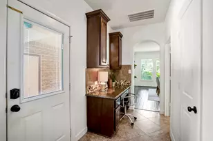 11306 Longmire Creek Ct, Conroe, TX 77304 - Photo 16