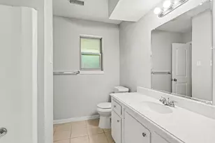 214 Hillside Ct, Spring, TX 77386 - Photo 14