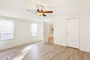1202 US Hwy 190 E Unit 17, Huntsville, TX 77320 - Photo 14
