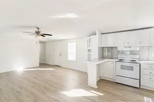 1202 US Hwy 190 E Unit 17, Huntsville, TX 77320 - Photo 22
