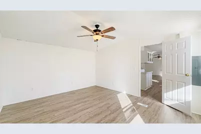 1202 US Highway 190 E Unit 17, Huntsville, TX 77320 - Photo 16