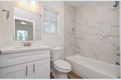 2617 Avenue L, Galveston, TX 77550 - Photo 18