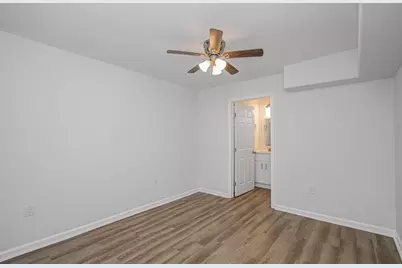 2617 Avenue L, Galveston, TX 77550 - Photo 36