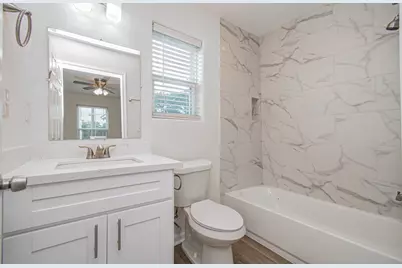 2617 Avenue L, Galveston, TX 77550 - Photo 38