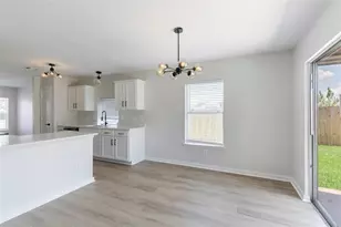 16711 Hollow Ridge Rd, Houston, TX 77053 - Photo 8