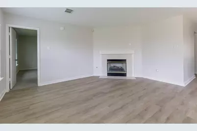 16711 Hollow Ridge Road, Houston, TX 77053 - Photo 10