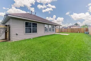 16711 Hollow Ridge Rd, Houston, TX 77053 - Photo 22