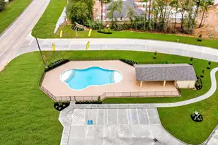 2723 S Lina Ct, Conroe, TX 77301 - Photo 18