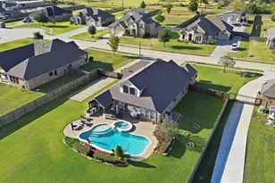 15314 Icet Crk Ave, Mont Belvieu, TX 77523 - Photo 2