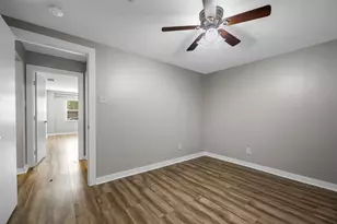 6918 Irvington Blvd, Houston, TX 77022 - Photo 10