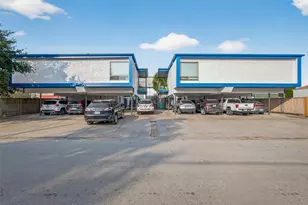 2020 Huldy St, Houston, TX 77019 - Photo 2