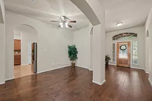 1912 Hill Manor Dr, Conroe, TX 77304 - Photo 6