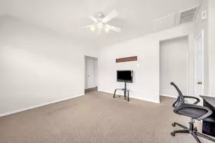 30 Baccara Pl, Conroe, TX 77384 - Photo 16