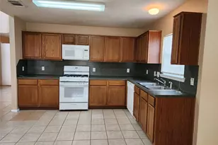 7346 Cypress Pr Dr, Cypress, TX 77433 - Photo 4