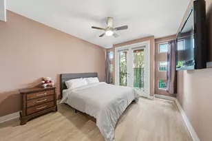 4129 Dickson St, Houston, TX 77007 - Photo 36