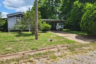 209 S Orange St, Grapeland, TX 75844 - Photo 2