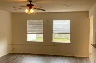 5010 Creekside Ave, Baytown, TX 77523 - Photo 14