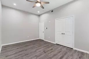 1319 E 35th St, Houston, TX 77022 - Photo 14