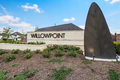 10423 Rochester Hills Lane, Tomball, TX 77375 - Photo 2