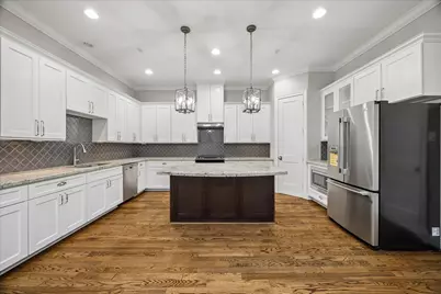 1118 E 24th Street, Houston, TX 77009 - Photo 6