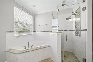 1118 E 24th St, Houston, TX 77009 - Photo 12