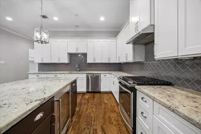1118 E 24th Street, Houston, TX 77009 - Photo 8