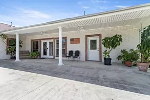 1004 Doornbos Ln, Nederland, TX 77627 - Photo 26