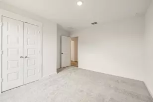 404 Fields Forest Ln, Dayton, TX 77535 - Photo 10