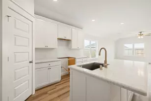 404 Fields Forest Ln, Dayton, TX 77535 - Photo 18