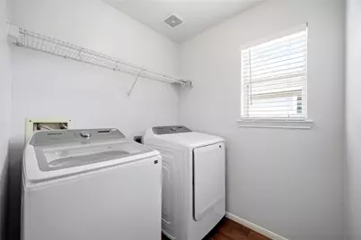 8010 Singing Sonnet Lane, Houston, TX 77072 - Photo 22