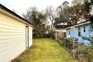 8710 Caddo Rd, Houston, TX 77078 - Photo 14