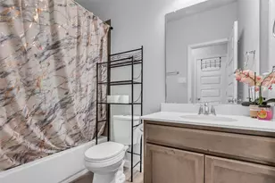827 Cloverdale Dr, Rosharon, TX 77583 - Photo 16