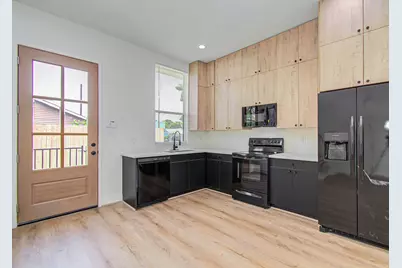 1308 Tarley Street #A, Houston, TX 77009 - Photo 2