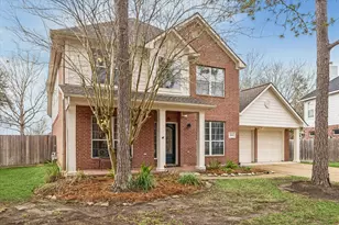 3230 Amerson Dr, Pearland, TX 77584 - Photo 2