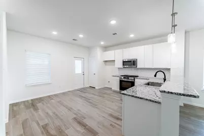 10638 Altitude Way, Conroe, TX 77303 - Photo 12