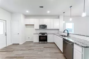 10638 Altitude Wy, Conroe, TX 77303 - Photo 12